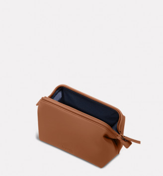 Neceser Toiletry kit, LOST IN BERLIN