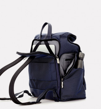Mochila short trip con solapa 15" Vin Fiz', FIRST CLASS