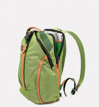 Mochila daypack 15'6 STARFIGHTER, FIRST CLASS de SCHARLAU
