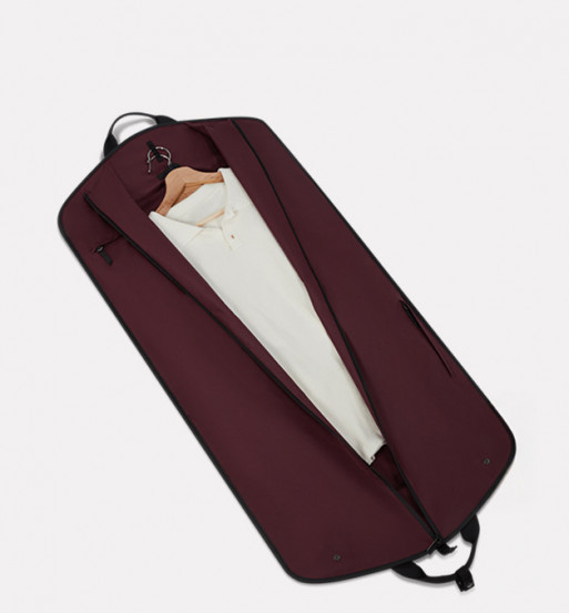 Porta trajes LOST IN BERLIN 2.0