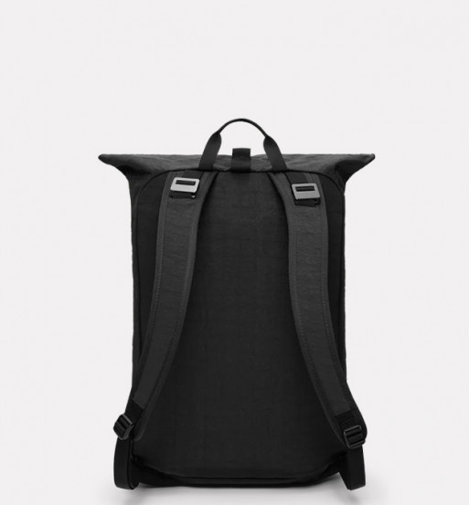 Mochila diaria BACKPACK 24L, ESSENTIALS