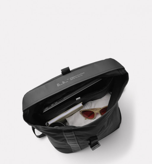 Mochila diaria BACKPACK 24L, ESSENTIALS