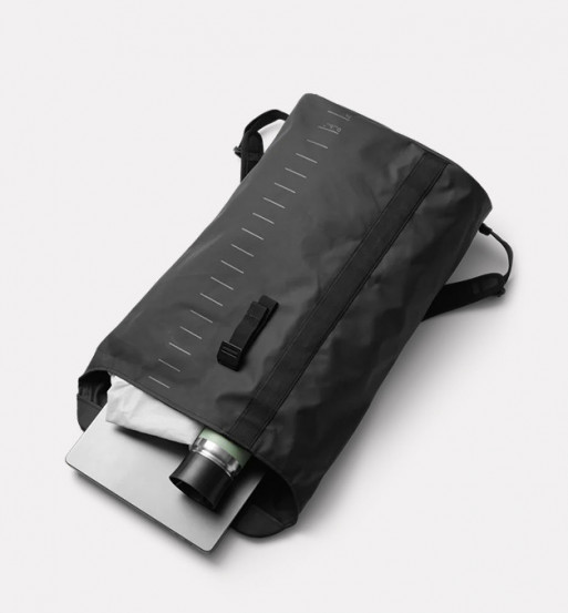 Mochila diaria BACKPACK 24L, ESSENTIALS