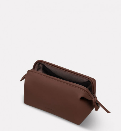 Neceser Toiletry kit, LOST IN BERLIN