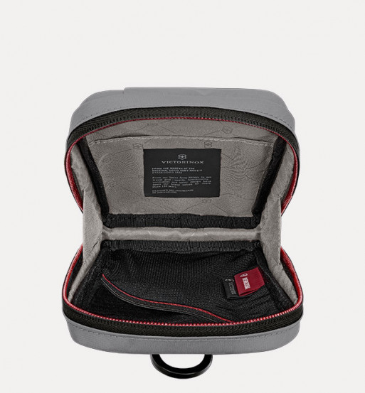 City Pouch, TRAVEL ESSENTIALS