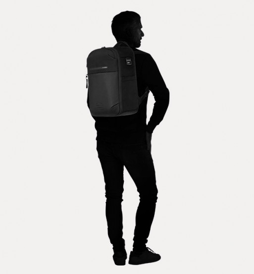 Mochila de viaje UNDERSEAT, MODERNY