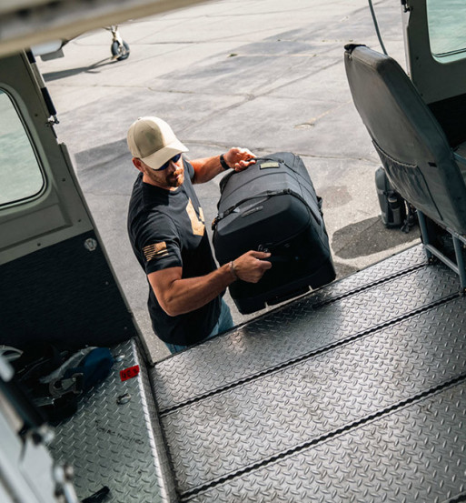 Maleta facturable Grande Rolling Duffel, AEGIS