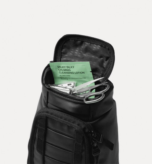 Washbag small, HUGGER