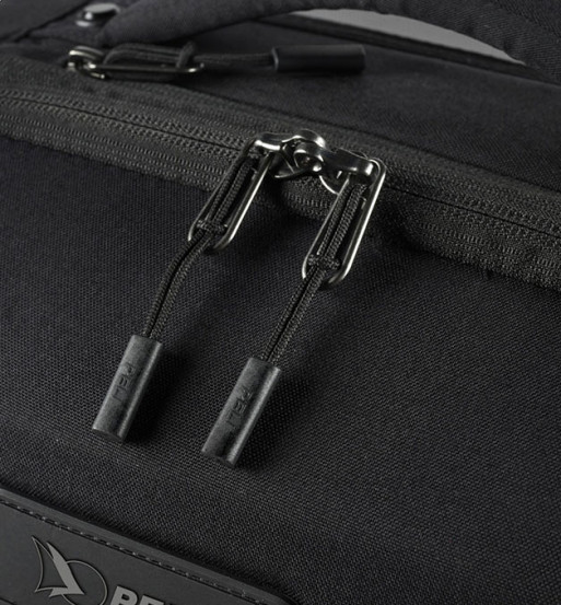 Maleta de mano Rolling Duffel 22, AEGIS