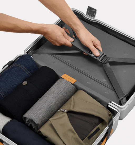 Maleta carry-on con Front access HYBRID