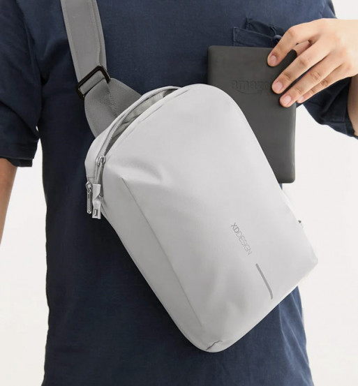 Bolsito / Sling Expandible y water resistant, URBAN